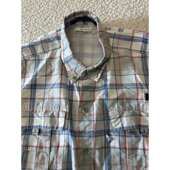 Columbia Mens Short Sleeve Button Down Shirt Medium - Picture 3 of 10
